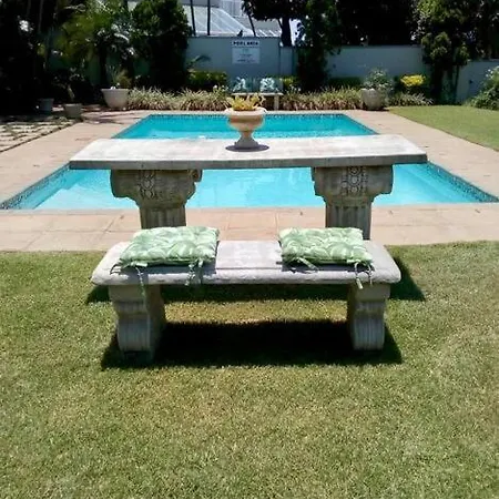 The Studio On Cordia Dstv Wifi 2Km From Umhlanga Beach Durban Buitenkant foto