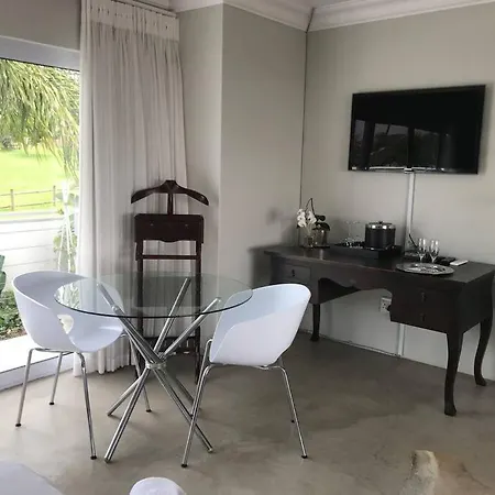 The Studio On Cordia Dstv Wifi 2Km From Umhlanga Beach Durban Buitenkant foto